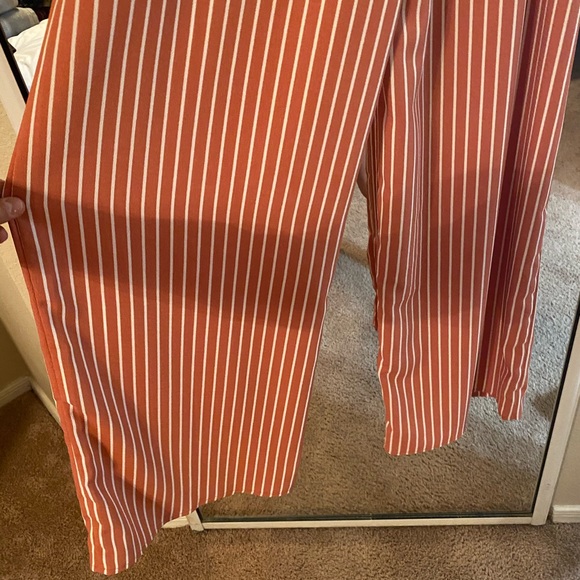 White and “peach-colored” jumpsuit! - Picture 5 of 5